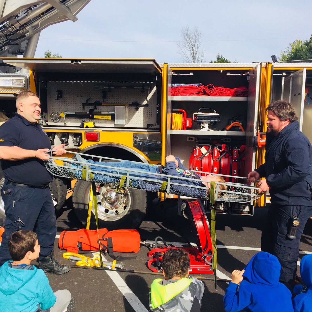 AGCharter's tweet photo. Over the last two days the West Grove Fire Company was kind enough to stop by and teach our K-3 students about fire safety. They learned about stop drop & roll, staying below the smoke, saw a firefighter in their full gear, & all of the tools they have on the trucks! https://t.co/3g3xm2p5N5