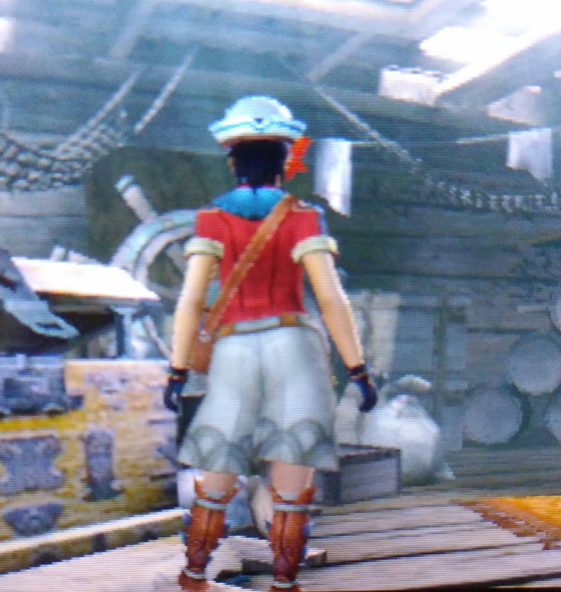 くわみー Mhxxハロウィンナイト 頭ｾｲﾗｰﾌｰﾄﾞ 胴ﾁｱﾌﾙxｽｰﾂ 腕三眼の腕輪 腰三眼の腰飾り 足ｶﾌﾞﾗxｸﾞﾘｰｳﾞ 武器寝翼大公ﾌﾟﾛｽｸｼｪ アニメけものフレンズより かばんちゃんのコスプレ装備です 3枚目はかばんちゃんを 狙っているサーバル視点です 画質が悪くてボヤけ