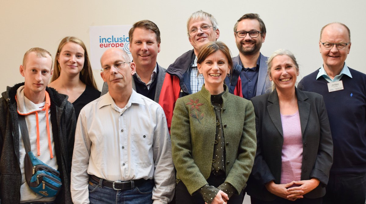 InclusionEurope's tweet photo. 👉 Voting is a fundamental right, it:'s one of the most important ways of making one’s voice count.
In the run-up to the European elections in 2019, our leadership training focused on the 🗳️ right to vote and the #accessibility of #elections: https://t.co/ctak30k3s2
#LStraining https://t.co/zCJmbyEM4f