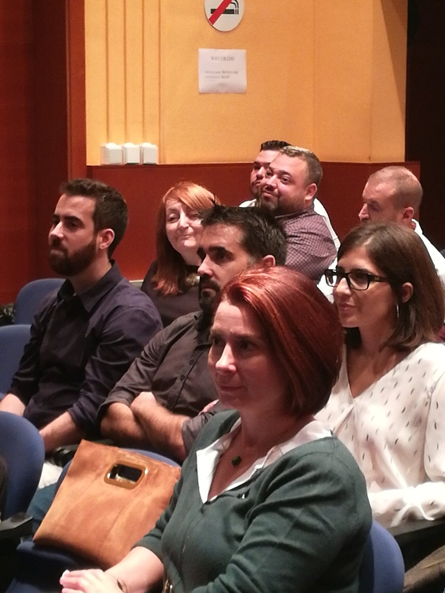 aecopcoaching's tweet photo. Comenzamos la presentación de comunicaciones. En primer lugar @PovedanoCharo y @ToniCatedra nos presentan el trabajo "Coaching para la reinserción laboral. Creación de un modelo de intervención" @MeritxellO #AECOPCiencia https://t.co/wm1u7YatGs