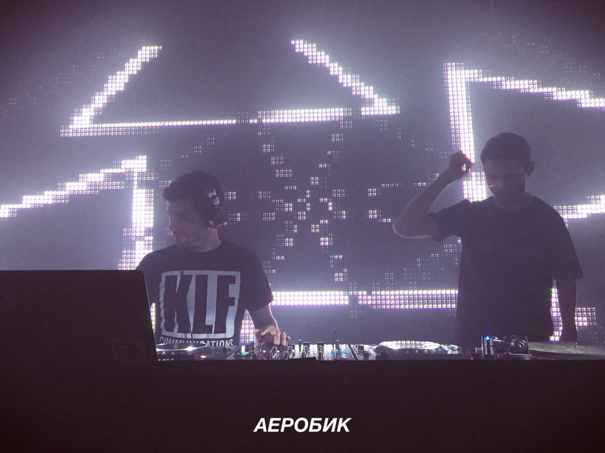 aerobikrecords's tweet photo. SOME IMPRESSIONS OF OUR LABEL RELEASE PARTY CLUB @SchlaflosAarau. THANKS TO ALL DJ'S AND GUESTS FOR MAKING THIS NIGHT A GREAT PLEASURE!

FULL GALLERY -> https://t.co/kQgsGHF0Mp

#aer001 #auxcouture #mfdance #technomusic #АЕРОБИК #aerobikrecords #sweatingisnotacrime #dresstosweat https://t.co/6eQr39jIs9