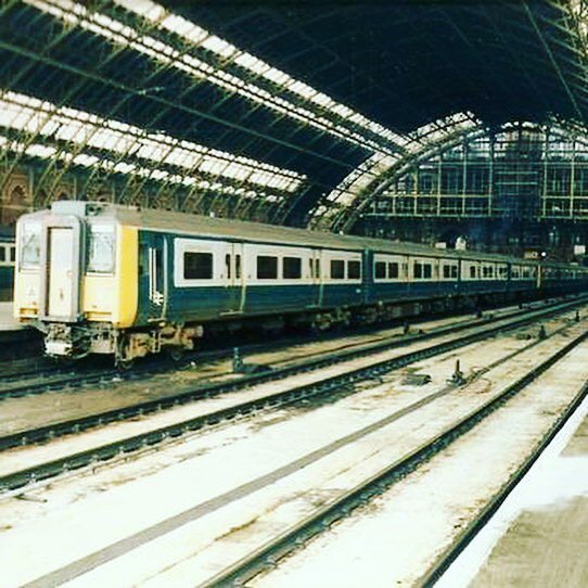 StPancrasInt's tweet photo. St. Pancras’ journey and vast transformation captured in one photo...
🙏 Thanks to Kevin McArdell for sending in this image from the 1980s.
#StP150 #stpancras #tbt #throwback #throwbackthursday #london #thursdaythoughts https://t.co/QgcD0qTLJq