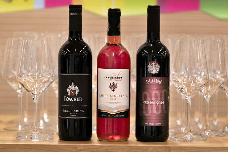 #EggerRamer , #Loacker , #Larcherhof premiati a #TastingLagrein 2018 #vino #wine #iat #italiaatavola <a href="/FieraMesse/">Fiera Bolzano</a> <a href="/AltoAdigeWines/">Alto Adige Wines</a> #IaT dlvr.it/Qnjnc1