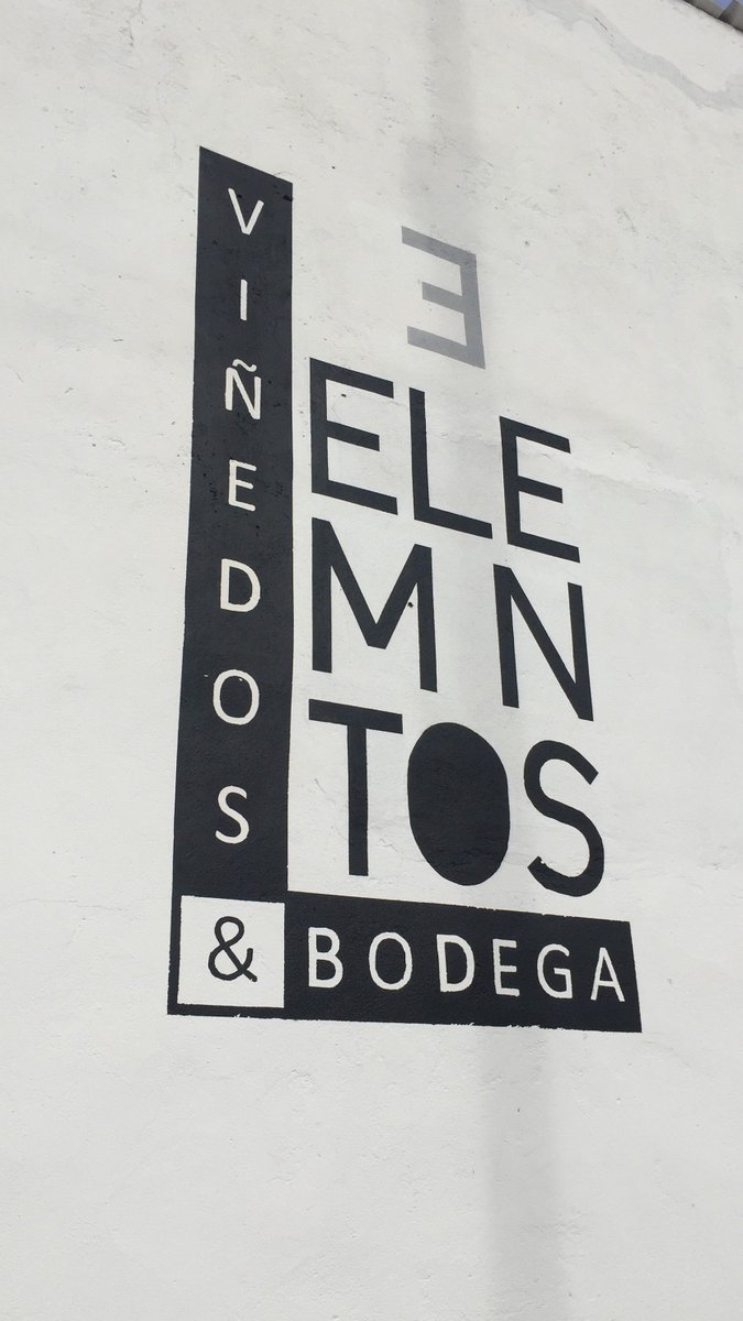 WineSpain's tweet photo. 💻📝Ya tenéis la nueva entrada de mi blog en la que os contaré todo acerca de mi visita a la bodega de #3Elementos en la @DORibera 🍷🍷🍷
https://t.co/xxlcLXr8it
🍇🍇🍇🍇🍇🍇 https://t.co/ypgQcm9ukJ
