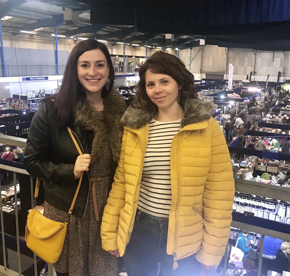 IntrotweetUK's tweet image. Ginine &amp;amp; Laura have been out &amp;amp; about today live-tweeting &amp;amp; gathering lots of content at one of our clients Craft shows, @Craft4Crafters! 🐦 Matching yellow accessories aren’t compulsory to work at Introtweet! 🤣💛 #TeamIntrotweet #livetweeting #craft4crafters