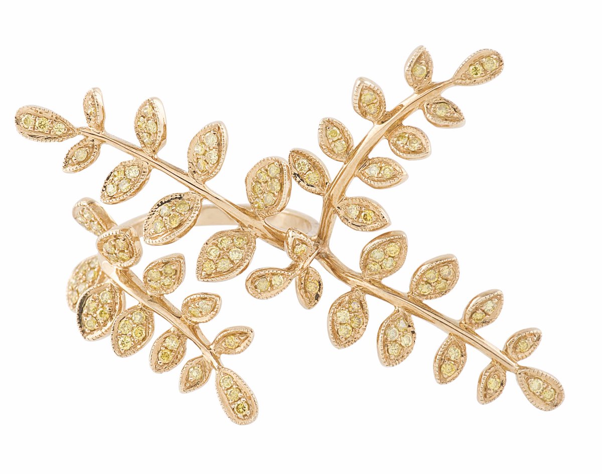 WeddingTimesTOI's tweet photo. Have a sparkling Dussehra with these ornaments!
#aisshpragemsandjewels #diacolor #adawna #jewellery #goldjewellery #weddingjewellery #wedding #jewelleryinspo #instajewellery #igjewellery #igers https://t.co/3GDw5DdCSS