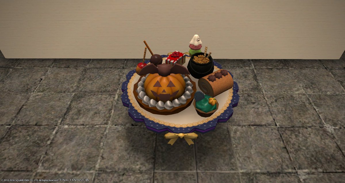 ハウジング Ff14 卓上家具 パンプキンケーキセット 同じくハロウィンイベントの報酬です 食べられるのでお皿の土台部分が残ります 結構美味しそうです Ff14 Ff14ハウジング