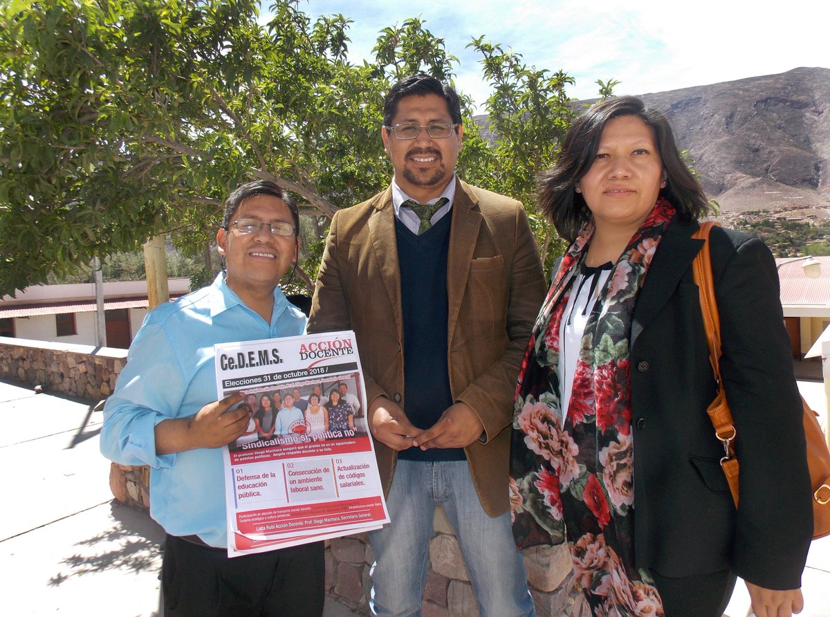 JujuyLista's tweet photo. En Tilcara, recorriendo la Quebrada. Con Romina Gonzalez Espeche, Judith Tejerina y docentes de la Normal de Tilcara https://t.co/CfgG16meQM