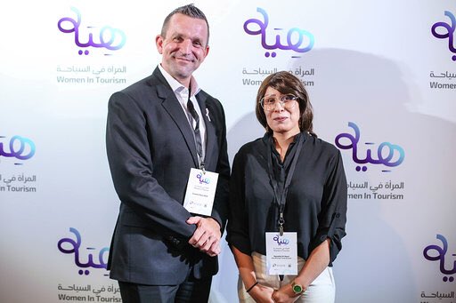wit_oman tweet picture