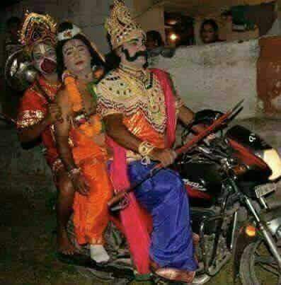 vu2cbu's tweet photo. Increasing fuel prices have made enemies come together.. 😜🤣😂😂
Ravan, Ram n Hanuman are traveling together for Dusshera..
👇🏻👇🏻👇🏻👇🏻👇🏻 https://t.co/EljoVAdy9u
