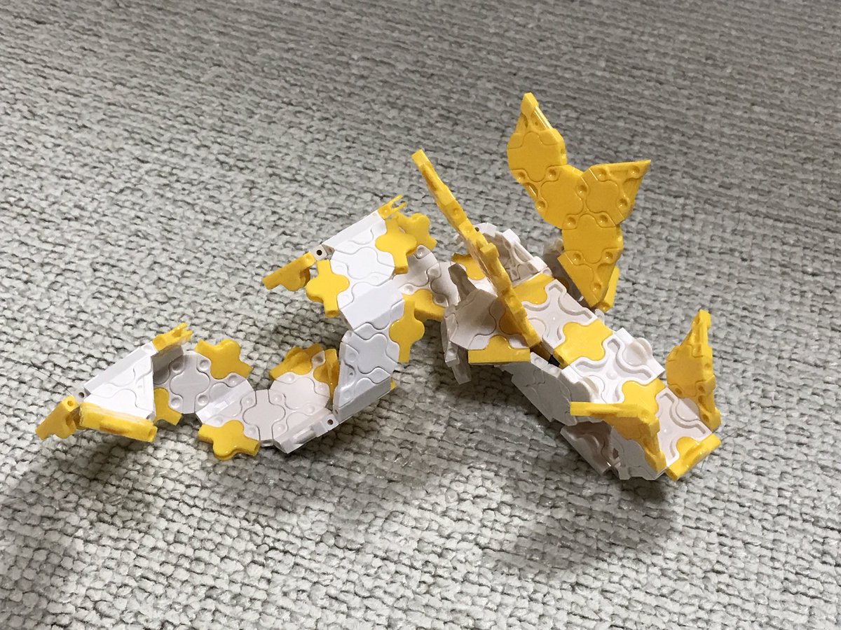 しょうちゃん Pa Twitter 龍踊り じゃおどり ビルドアップロボなので とりあえずの龍登場 ウルトラテクニックの龍をモロに参考にしてます とりあえずはこれで組んでみる と 緑パーツが訳あって足りなさすぎなので 白龍になりました 体に対して頭で しょうちゃん Pa Twitter 龍踊り じゃおどり ビルドアップロボなので とりあえずの龍登場 ウルトラテクニックの龍をモロに参考にしてます とりあえずはこれで組んでみる と 緑パーツが訳あって足りなさすぎなので 白龍になりました 体に対して頭で