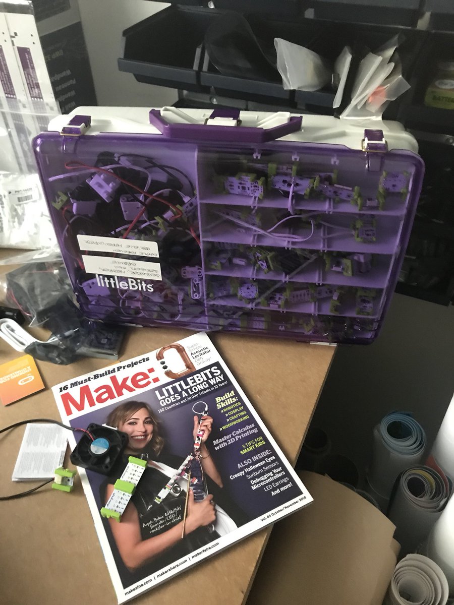 FBentler's tweet photo. Yay! God timing lige i efterårsferien. Vores gode venner fra @littleBits er på forsiden og god artikel om #makerspace i skolen i bladet ❤️ #thereisonlymake #hippomini https://t.co/JMCjYTWeGv