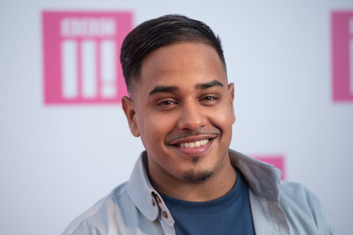 BBCMidlandsPR's tweet photo. Today is the day you can head to the @BBCiPlayer and watch @MimShaikh_ in his @bbcthree debut documentary #FindingDad 
We screened it for the first time in Birmingham in September as part of #BBCThreeDay you HAVE to watch it...very moving! 🎥🎞️ Well done Mim! https://t.co/1bwhr4Ep2R