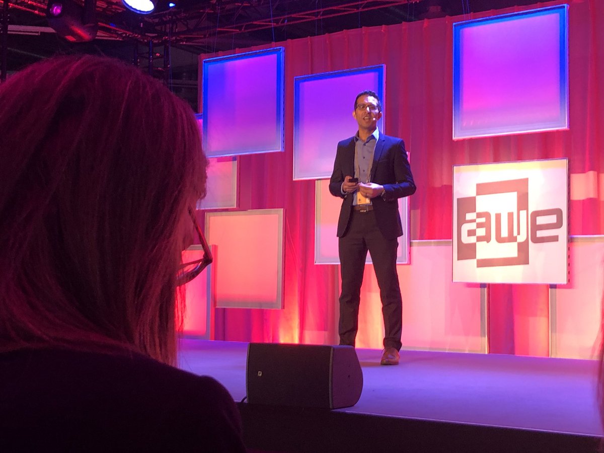 Fadi Chehimi from <a href="/IBM/">IBM</a> talking about #XR : development is only successful when it satisfies the early adopters. <a href="/FadiChehimi/">Fadi Chehimi, PhD</a> <a href="/ARealityEvent/">AWE</a>