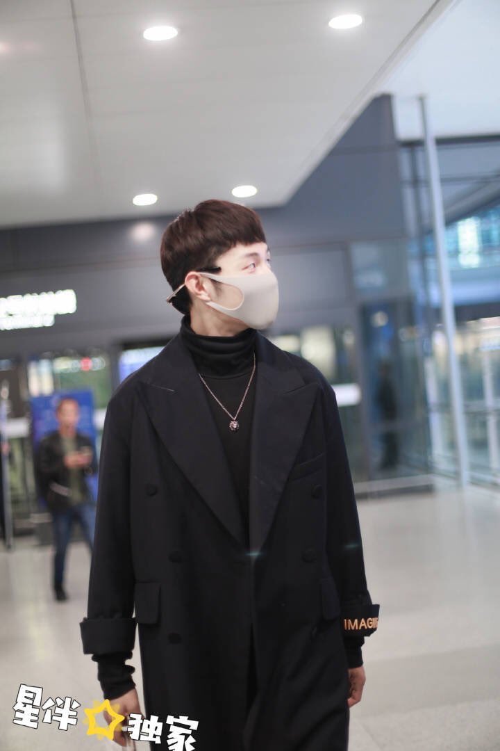 skykim0113's tweet photo. 목폴라와 코트 밍의 계절이 왓구나 ㅠㅠㅠ https://t.co/EoTWjQFqGN