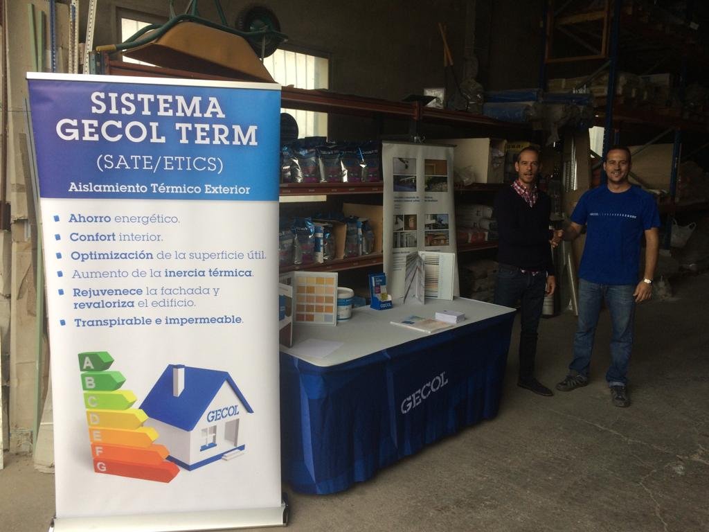 GECOLoficial's tweet photo. Otro de nuestros PVA en Turimat Suministros, en la localidad de Turis (Valencia) de la mano de nuestro Técnico-Comercial @ACarbonellGECOL acompañado de Víctor Contreras, propietario del almacén.
#GECOLequipo #SiempreCerca #GECOLpva https://t.co/Fa5dbUi4Z6