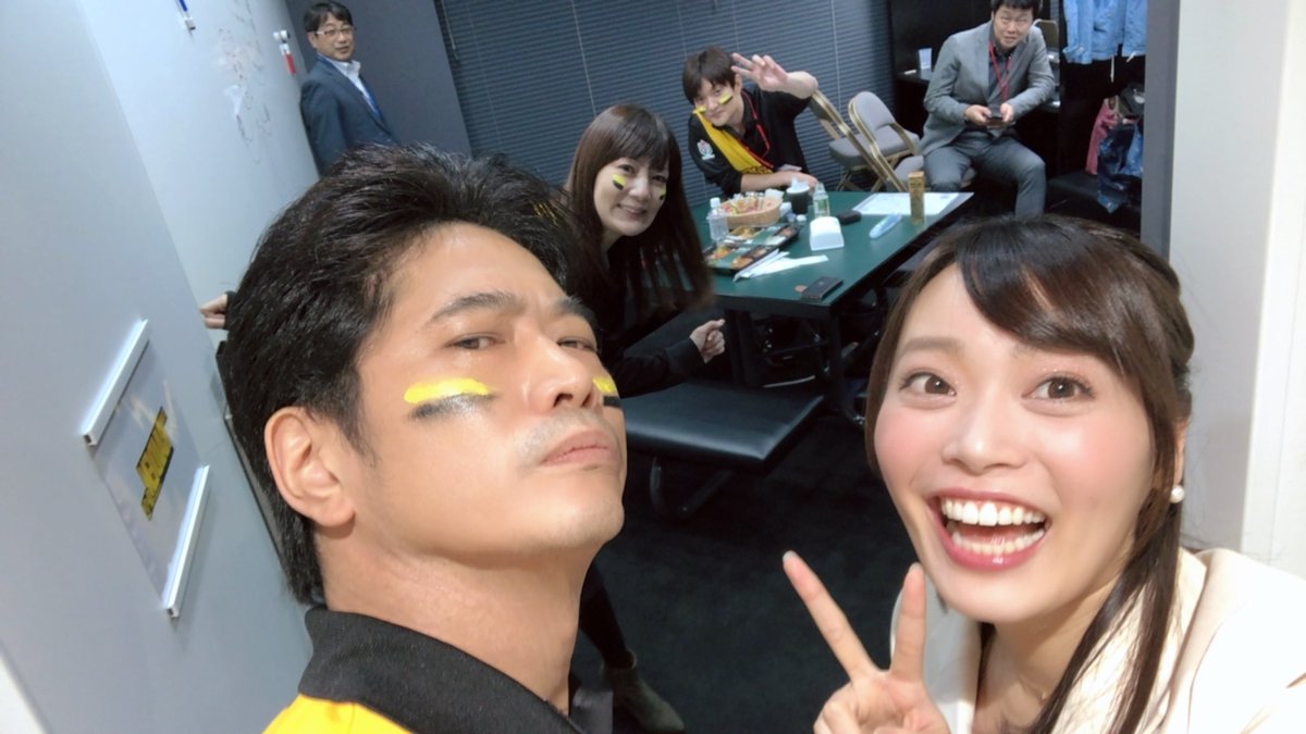 松本圭世 まつかよ 1戦目 萩原さんが初トップ Team雷電 ほんとにみんな顔にペイントしてたーー Mリーグ 松本圭世 まつかよ 1戦目 萩原さんが初トップ Team雷電 ほんとにみんな顔にペイントしてたーー Mリーグ