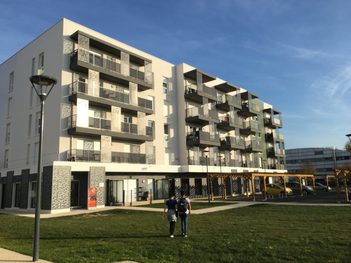 Espace de rencontre et d'échange,La Maison des Projets rime avec partage et convivialité ! #hlm #logement #1001ViesHabitat #voisinage #convivialité #partage #vivrensemble