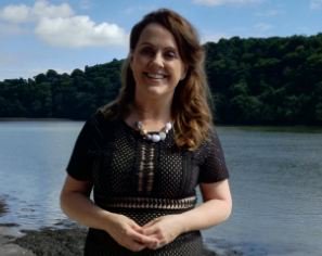 SixOClockShow's tweet photo. Radio presenter & Journalist @ruthscott will be joining us on the #SixSofa tonight to chat with us about becoming a Celebrant and #Wedfest2018! ๐
Tweet us any questions you have for Ruth! https://t.co/bzy88pdcf3