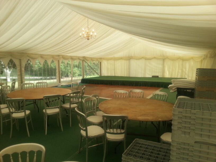 PitstopMarquees's tweet photo. A lots of wedding and village shows https://t.co/zd4AmMJxDo