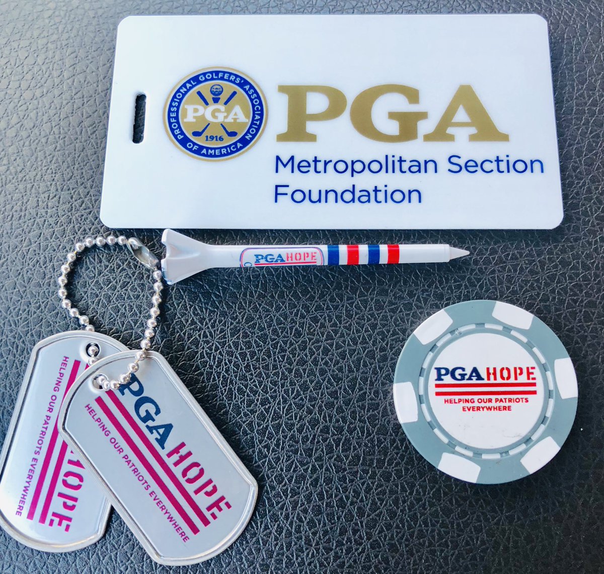jamesnyfinest's tweet photo. Today is Graduation day for our @pgahope Fall Class here at Woodside Club.  A year ago today I came through the PGA HOPE program and it has made a tremendous impact on my life. as a @PGAWorks Fellow I’m honor to serve as a beacon of hope for all Veterans! #DiversityandInclusion https://t.co/Vc6c1Y1h4h