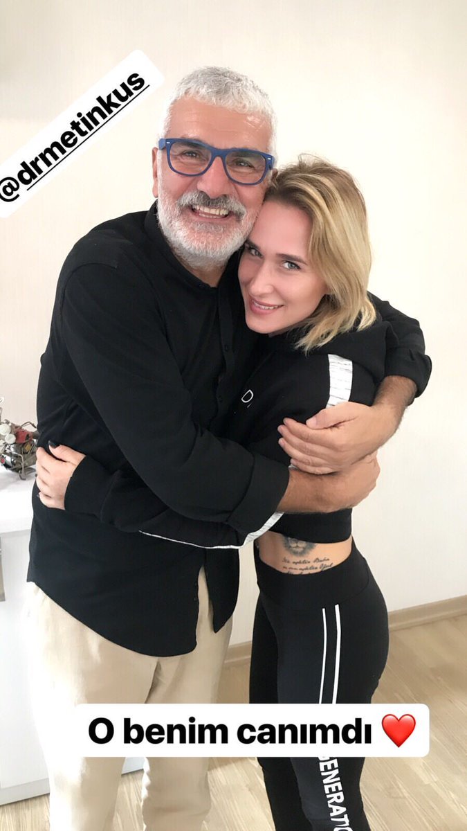 Kraliçemiz ve Metin Baba ❤🤗

#semaaydemir #safc <a href="/semaaydemir1985/">Sema Aydemir</a>