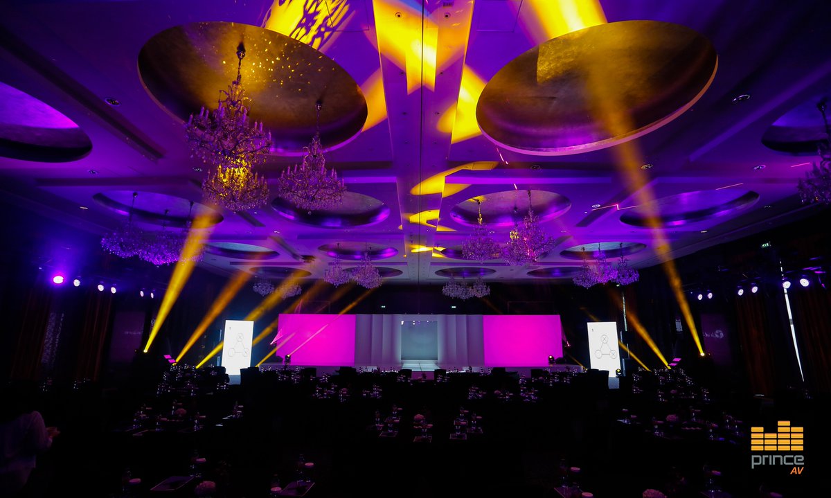 PrinceAV_UAE's tweet photo. When it comes to stage design and lighting, you're limited only by your imagination.

#staging #lighting #audiovisual #avhire #eventproduction #princeav https://t.co/Af17zjI8CC