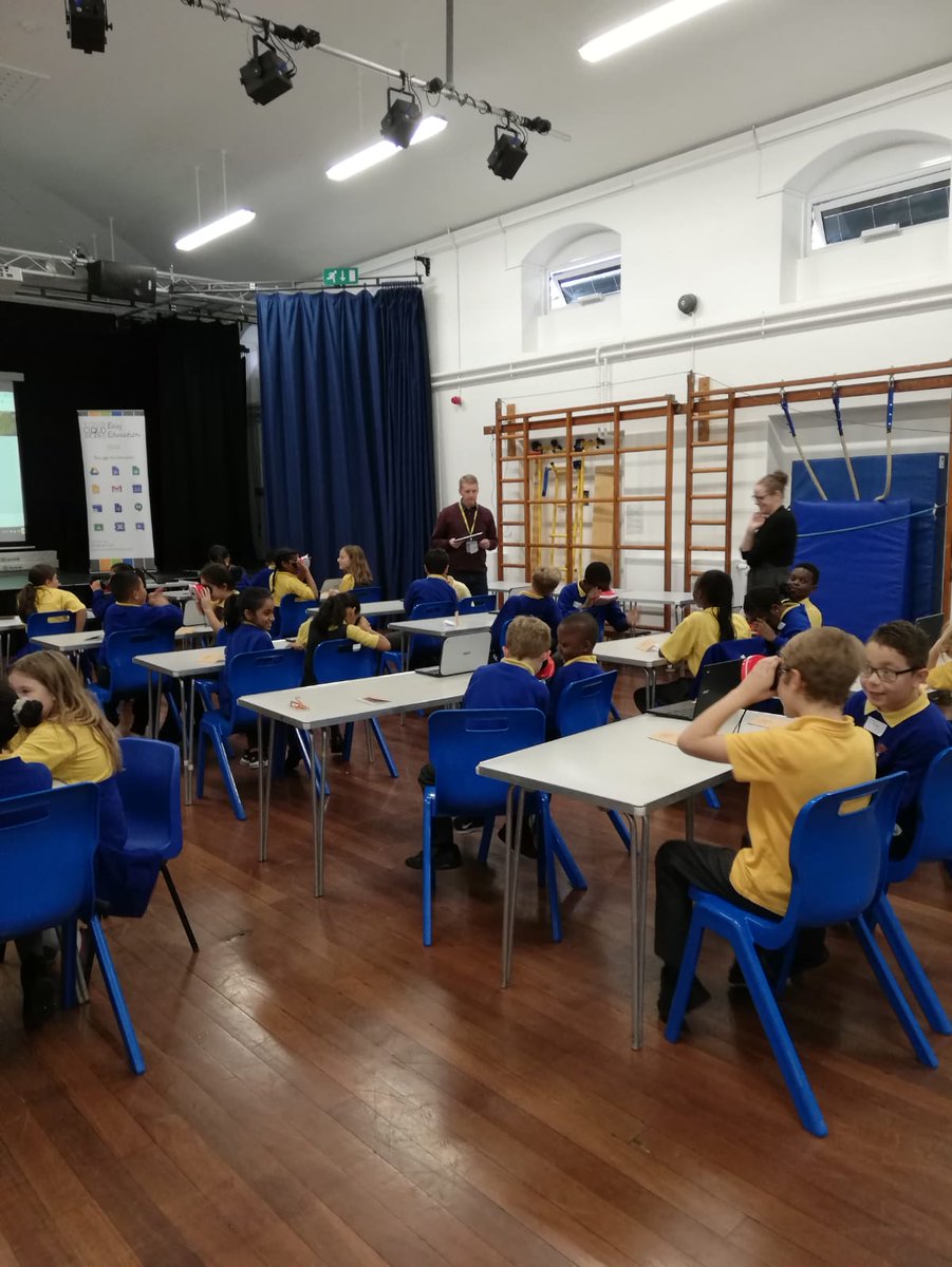 Y O U R  C L O U D  W O R K S tweet media