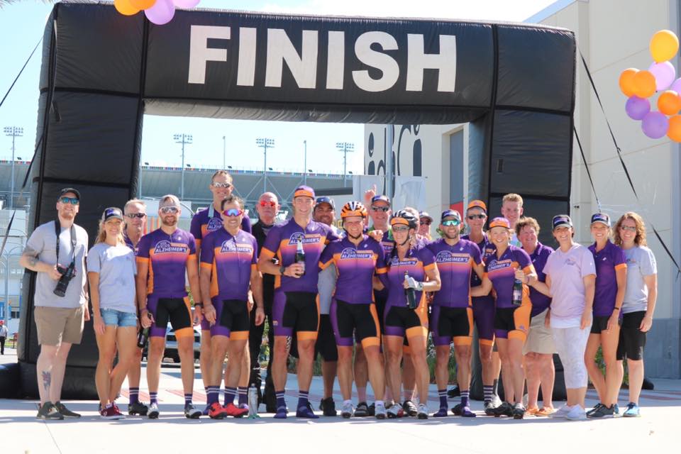 ut_medical's tweet photo. Thank you and congratulations to the Pedal for Alzheimer’s cyclists for completing their 1,098 mile journey raising awareness and funds for the Alzheimer's Research Initiative at The Pat Summitt Clinic. Please join us in congratulating the 1,098 Cyclists. Photo via @pedalforalz https://t.co/wOLb1mmyQY