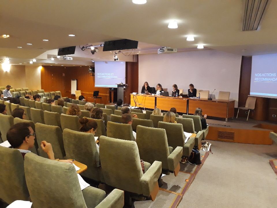LAlliance7's tweet photo. 👉🏼 Ce matin l’@ANIA_FRANCE présente aux côtés de L'Alliance 7, lors de la Commission Qualité, le panorama des travaux pour toujours améliorer la gestion des retraits/rappels, aux côtés  des administrations https://t.co/Y4i3uOaVNg