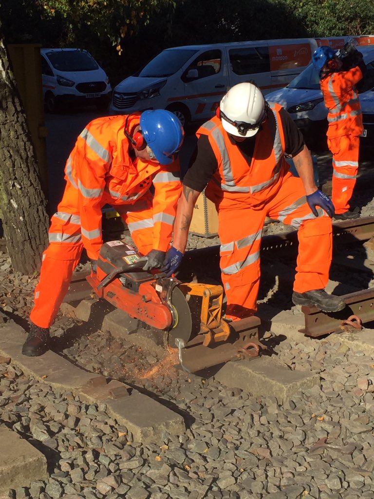 HulmeNigel's tweet image. #railsaw day today’s small tools #Training