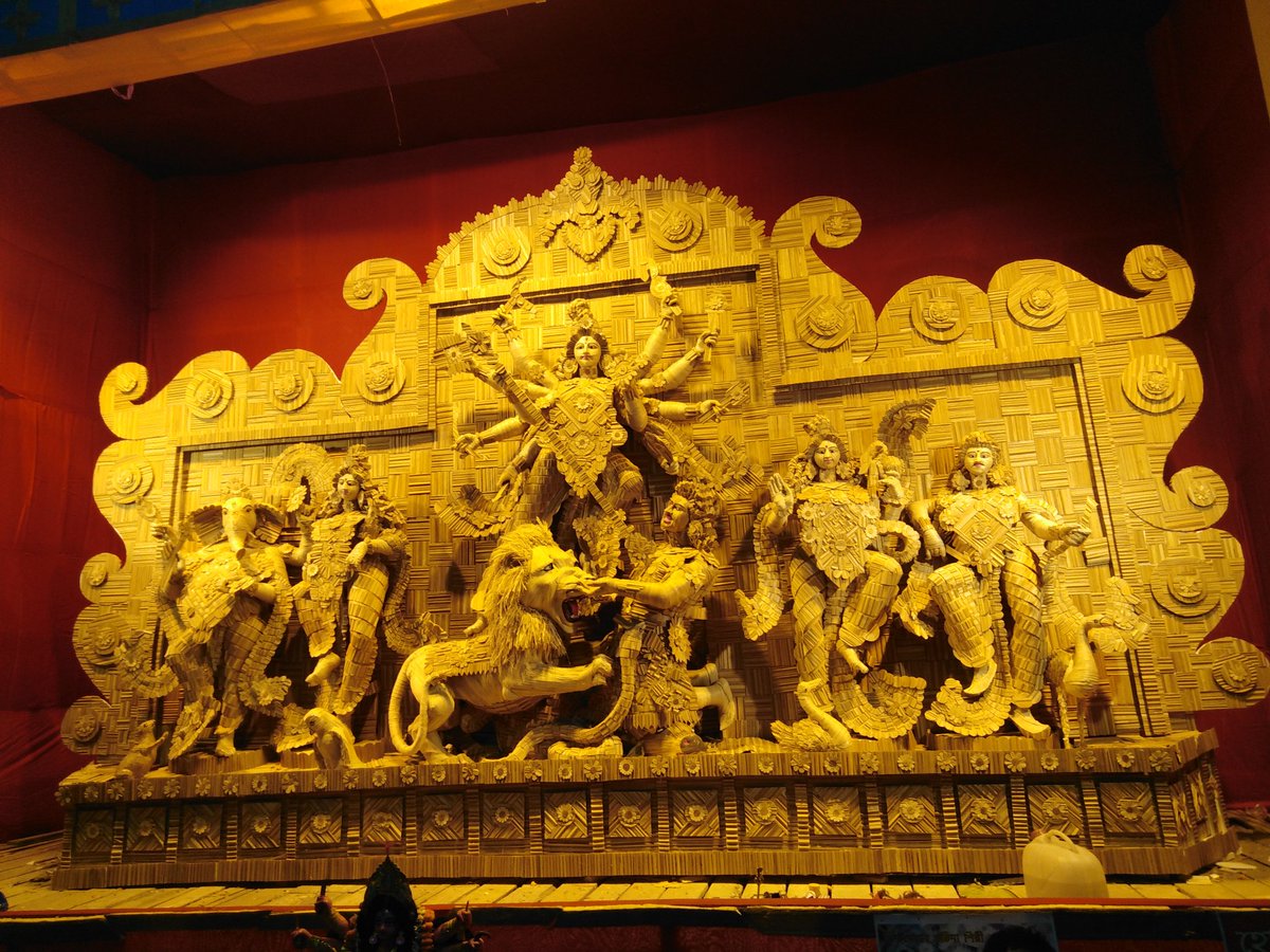 Uluberia-r Dhumkatu Sangha er pratima..