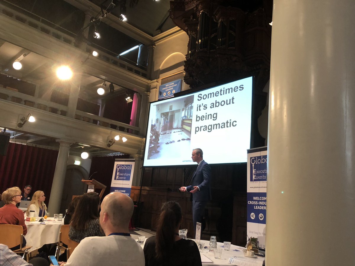 MarliesvdBeld's tweet photo. Even better: it’s not about breaking the silos but connecting the silos. And let’s stay pragmatic. Totally agree! @jacquespellis Thanks for sharing your experience #unleashchange https://t.co/PdvYdZqGsD