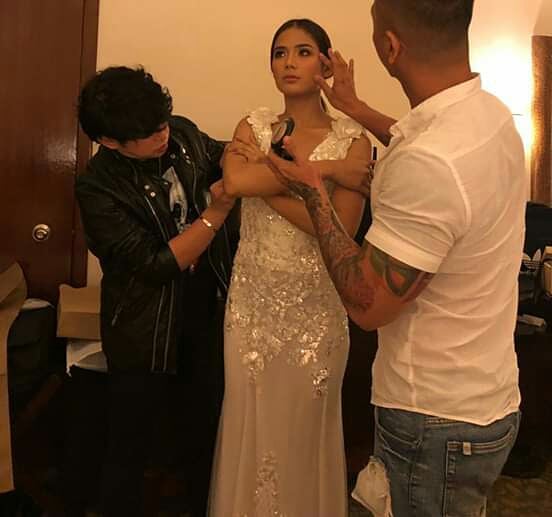 SeronSquad's tweet photo. manila fashion festival 
Devon May Seron #makeupbyedssbarnillo
gown by Michael StaMaria
Hair by (Rani hmua) &amp; Nix Soriano
@devonseron17 

#PanasonicManilaFashionFestival 
#ManilaFashionFestival https://t.co/zvJHpIqC9p