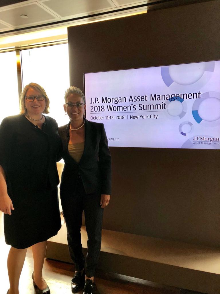 usta's tweet photo. #ThursdayThoughts with @katadams68: "Thank you #JPMAM #Women for being such an engaging audience #TogetherWe #2018WomensSummit" https://t.co/45gZBLvIYi