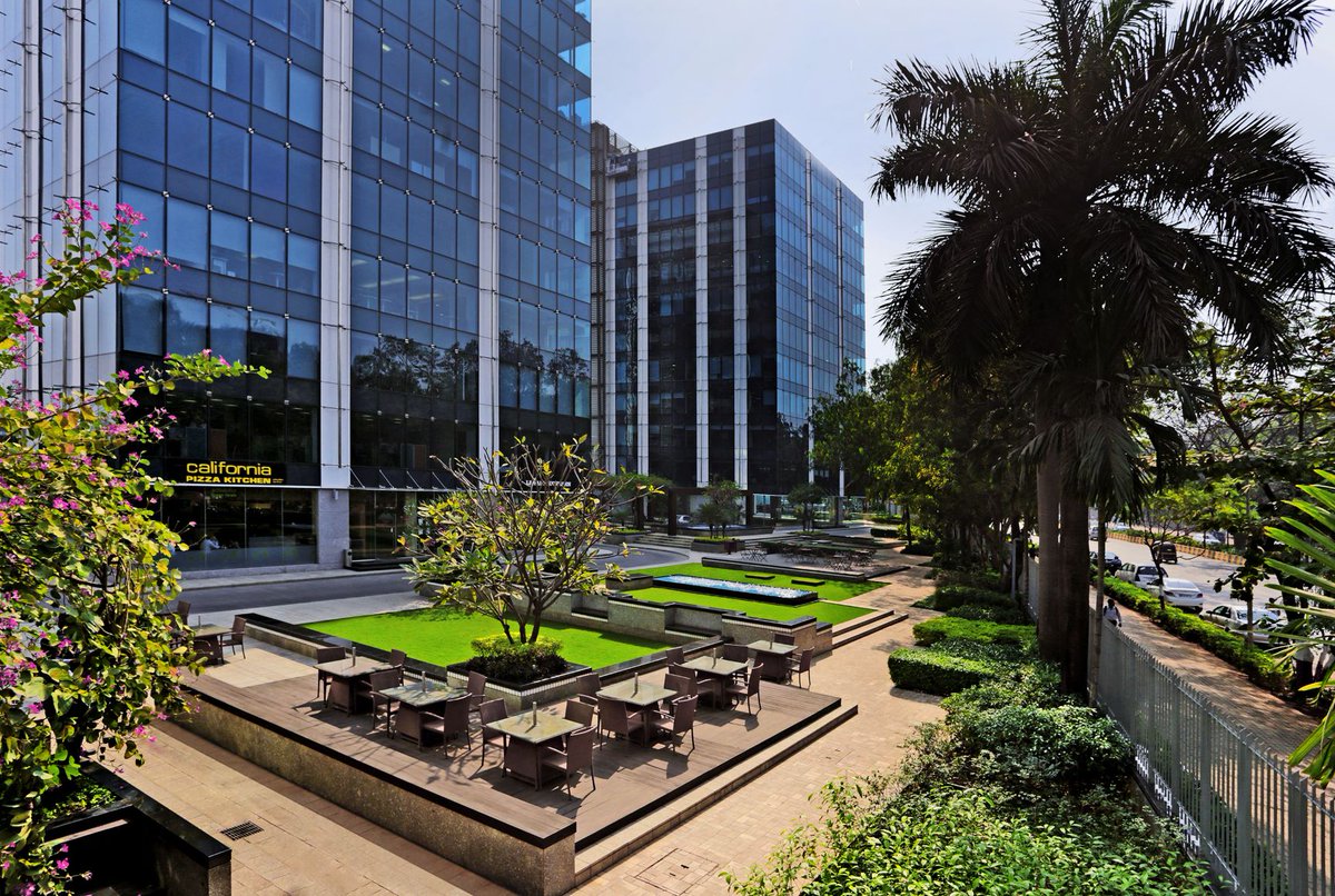 _morphogenesis's tweet photo. #Communities are enhanced by the integration of #pedestrian friendly spaces with #public #plazas and squares to encourage #interaction. – @manitrastogi
#morphogenesis #makermaxity #mumbai #india #architecture #design #urbandesign https://t.co/hY8NWsztlb