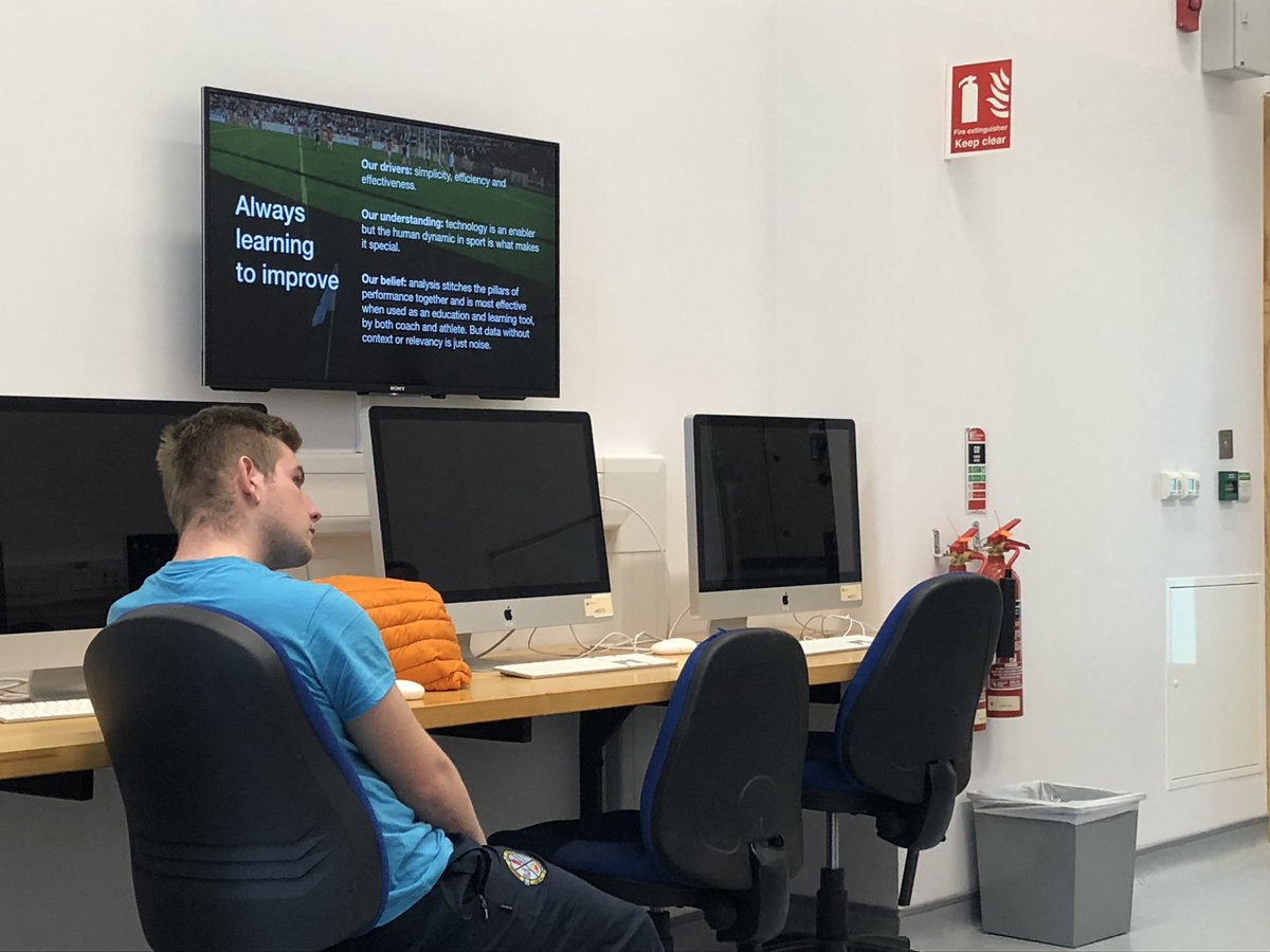 SETU_SPA's tweet image. Great to have Joe Turley from @performasports present to @MScSportsPA students today #alwayslearning #SPAIreland #analysis