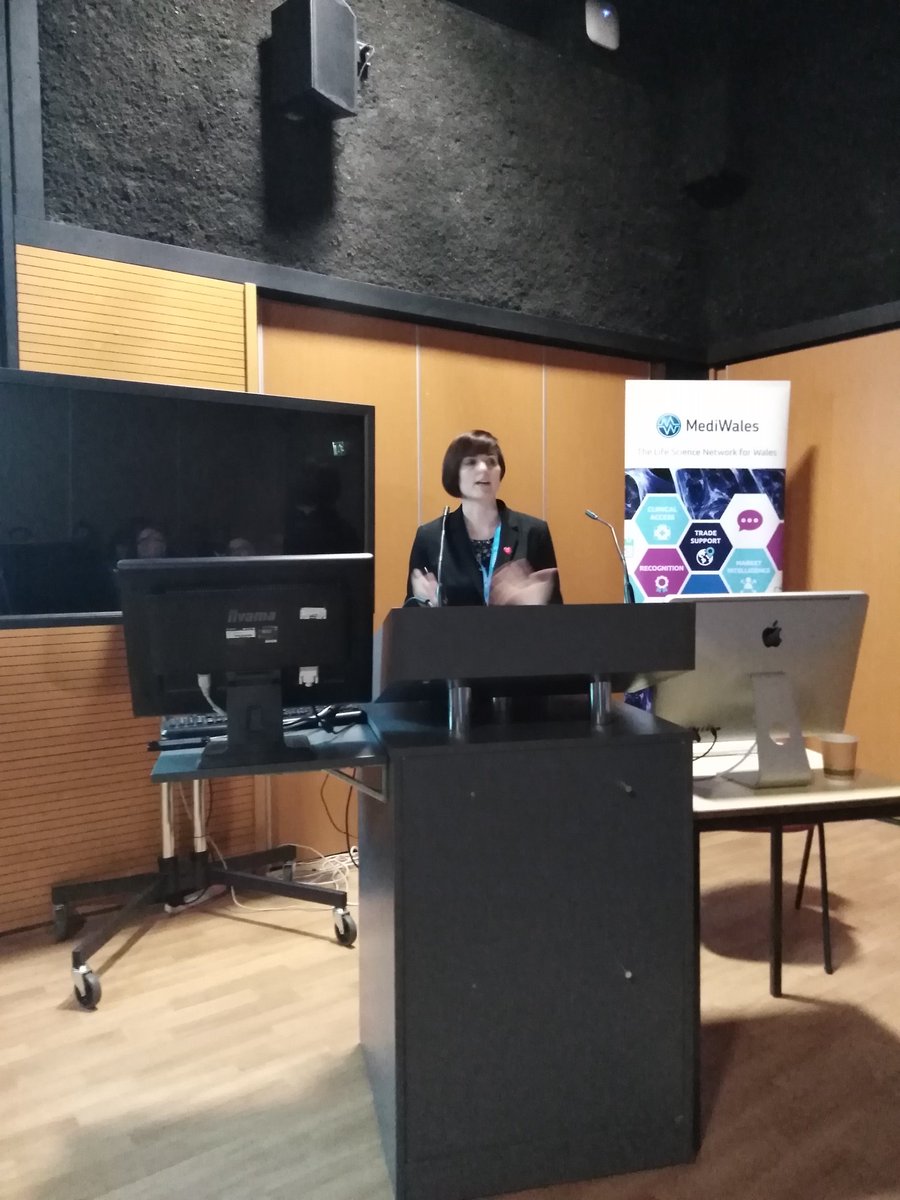 esgirl's tweet photo. Loved presenting and updating at today's event. Thanks so much #WHHNW @aparitohealth https://t.co/oYvjd8cFVZ