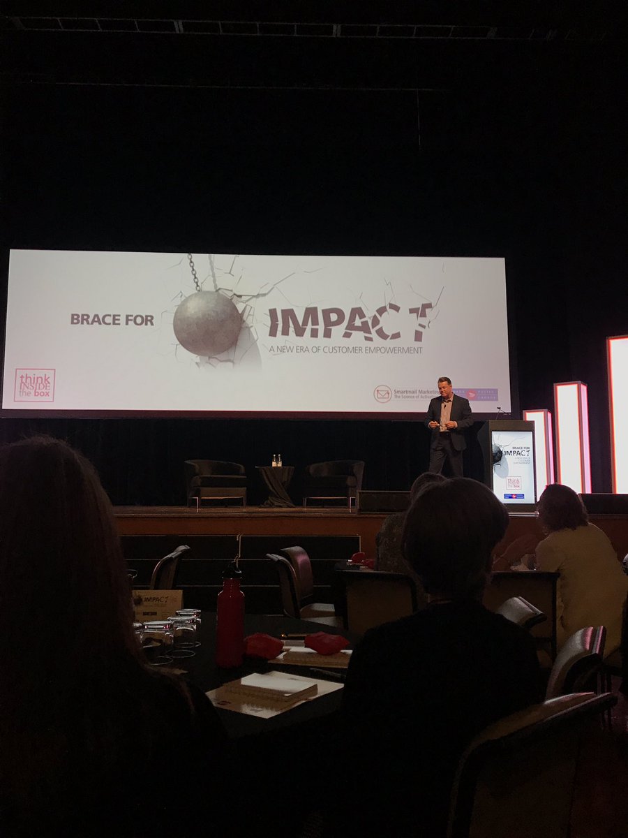 mjowen38's tweet photo. Bracing for #impact @canadapostcorp W @MikeBadour @FuseMarketing #2018TITB https://t.co/paOtMdDN4f