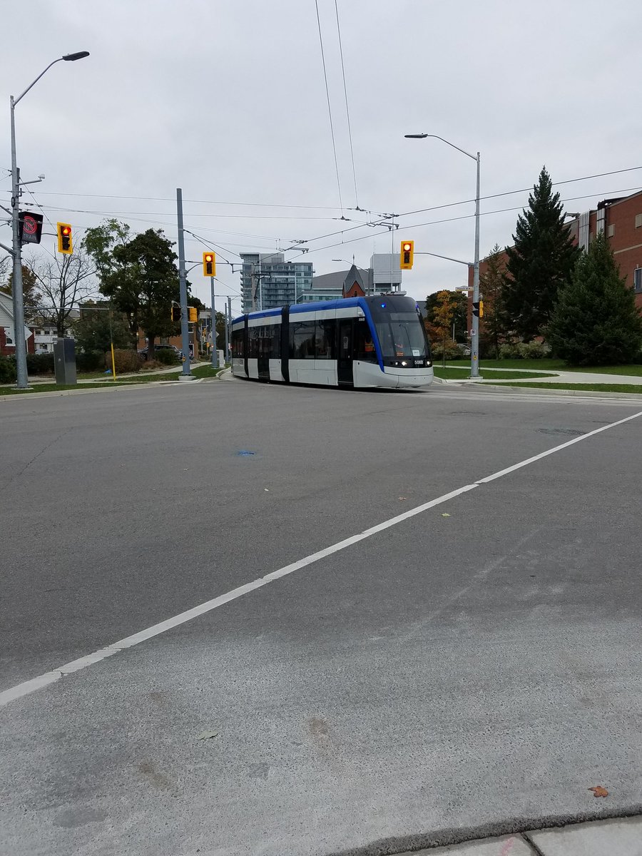 NelsonLaa's tweet photo. @rideIONRt Got #myIONthetrain this morning and giddy about my first train spotting at an intersection! #plannerd #DTK https://t.co/2J310hvoDX