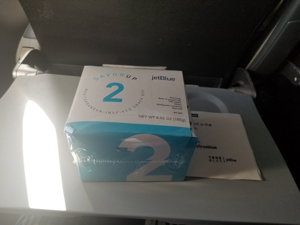 travelgyal's tweet photo. One of the best things about flying @JetBlue besides comfortable seats, great service, lots of leg room, great attendants..... Oh where was I? Another great thing are these delicious eatUp boxes. I will be devouring a SavorUp box in a minute! #lovejetblue #travelagent #barbados https://t.co/B2LUgJJ6SP