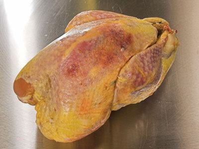 VinSullivan's tweet photo. Fresh pheasant this week - good price for the start of the season! #ukgame https://t.co/MGs0miVbsg