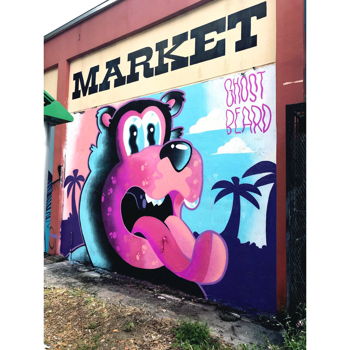 wyn317's tweet photo. New mural in Wynwood by @ghostbeard for @awallfestival! #wynwood #ghostbeard #miami #awallfestival #art #artsy #artist #streetart #mural #muralist #wynwoodmiami #wynwoodartsdistrict https://t.co/pVL8pU5KkB