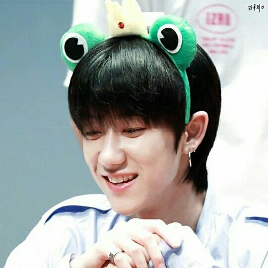 lovelyminuo's tweet photo. น้องกบ🐸
#SEVENTEEN  #THE8 https://t.co/ddDG6DGRqz