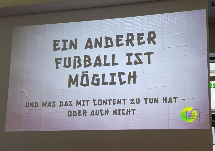 robpohl's tweet image. Nach dem großartigen Vortrag von @talkabout freue ich mich jetzt auf die Session mit @Mad20357: &quot;Ein anderer Fußball ist möglich.&quot; ⚽️ #cmm18 #winyouraudience with emotions?
