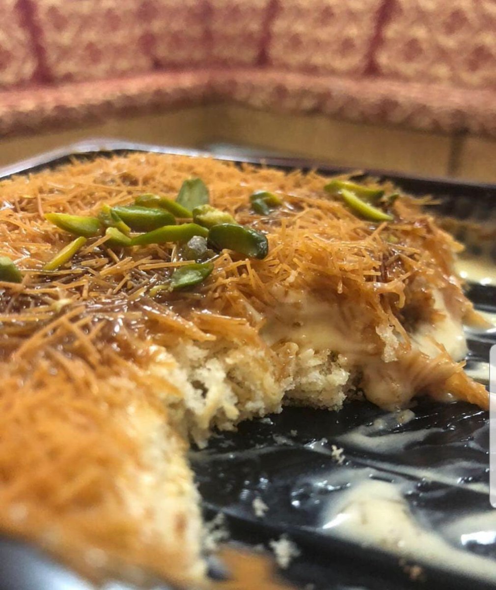 مساء الخير إجازة سعيدة مملوءة مطر متابعيني الأحباء 💜❤️💜❤️🌹🌹🌹🌹