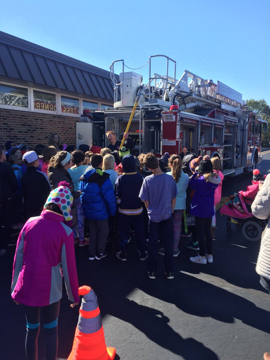 Drew Volkmann (@mr_volkmann) on Twitter photo <a href="/BayLaneEl/">Bay Lane Elementary</a> 4th graders learning about #FireSafety from the Tess Corners Fire Dept! <a href="/BayLaneEl/">Bay Lane Elementary</a> 4th graders learning about #FireSafety from the Tess Corners Fire Dept!