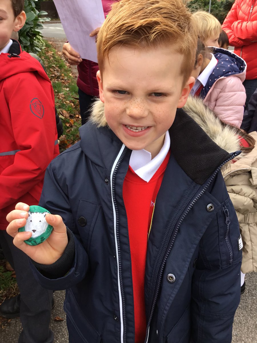 TJPrimary's tweet photo. This afternoon Year 1 went for a walk in the local area as part of our Geography learning. We used a map to help us and looked out for different road signs. On our route we found a Stratford rocks stone. We hid it again near school. Can you find it? #TJGeography https://t.co/00EqVz1Rvx