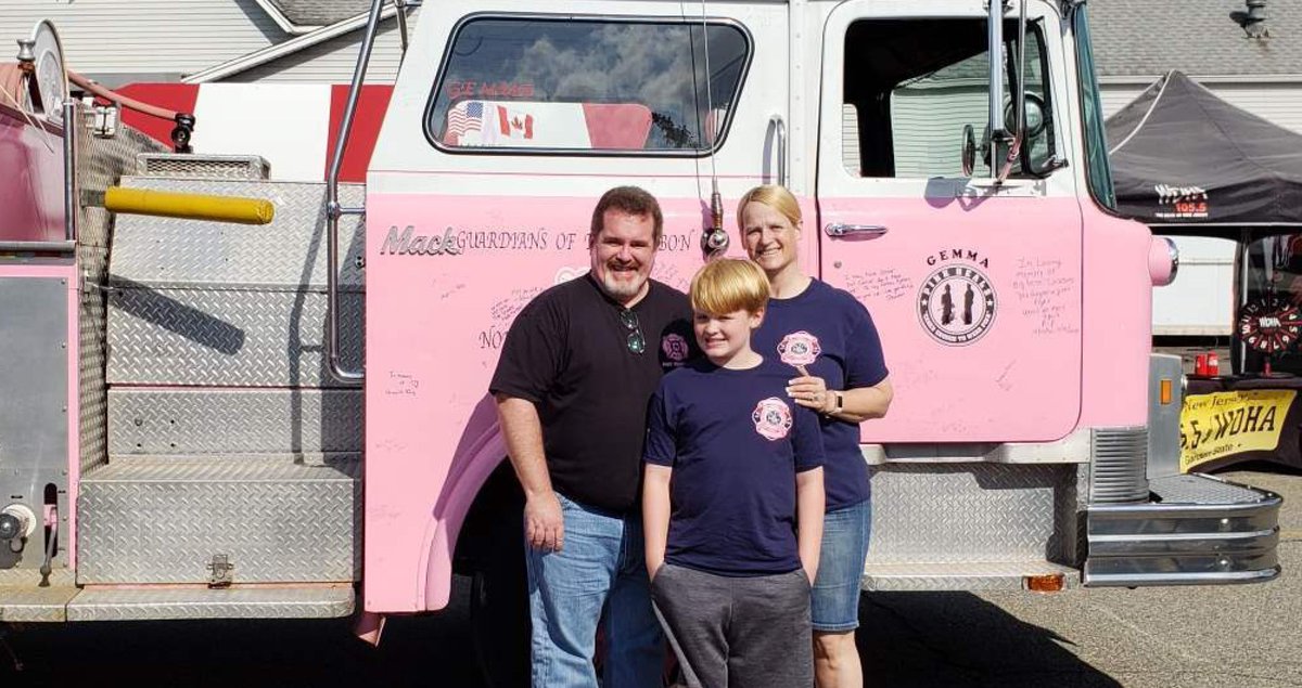 dancker1829's tweet image. Always in service of each other, our customers, our partners and our community, we are proud to support and celebrate our George Fournier’s efforts with Guardians of the Ribbon – Northern New Jersey Chapter. If you would like to donate, visit   #weared ... bit.ly/2J1K3W5