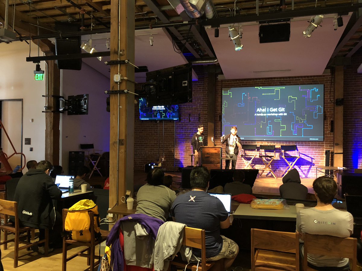GitKraken's tweet image. We’re excited to be at @github HQ today with the #GitHubCampusExperts talking about how to educate other students about Git!